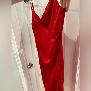 Lulus knee length cocktail dress size Large. New with tags.